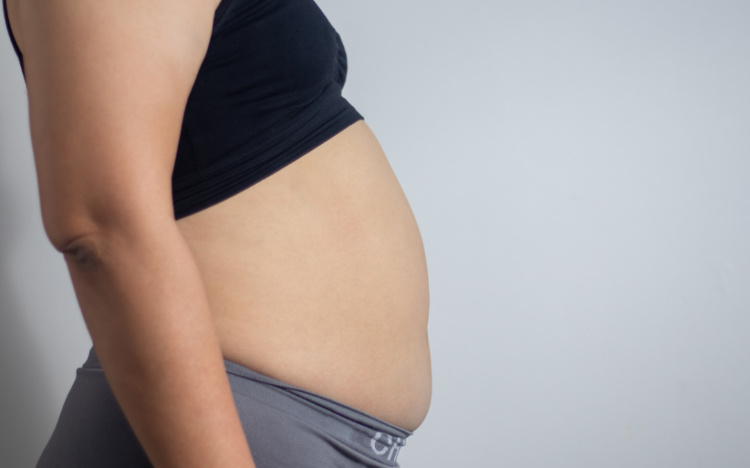 Bloating Isn’t Just “Feeling Full” — Here’s What Your Body Is Actually Telling You